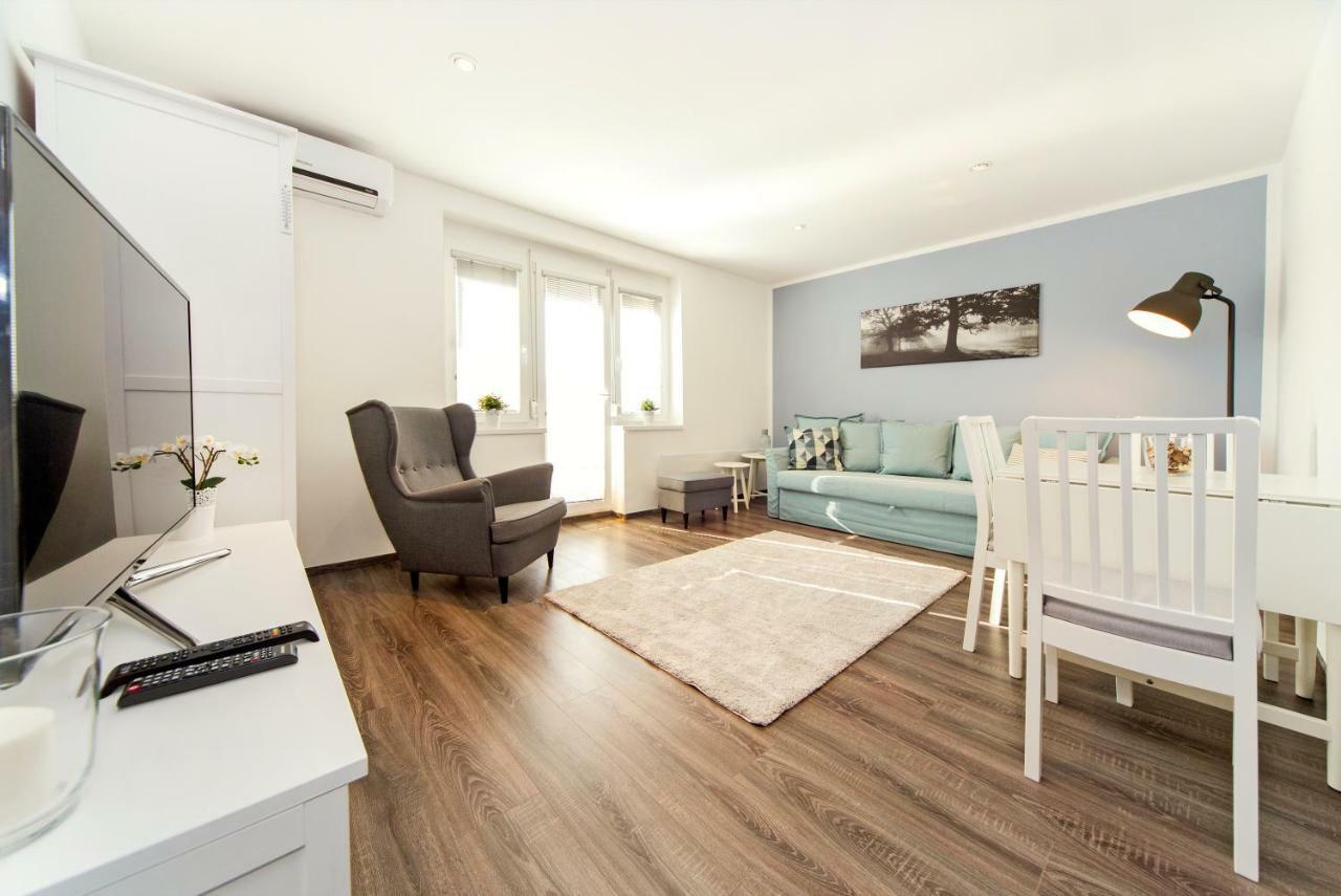 Res Apartman Eger Ngoại thất bức ảnh